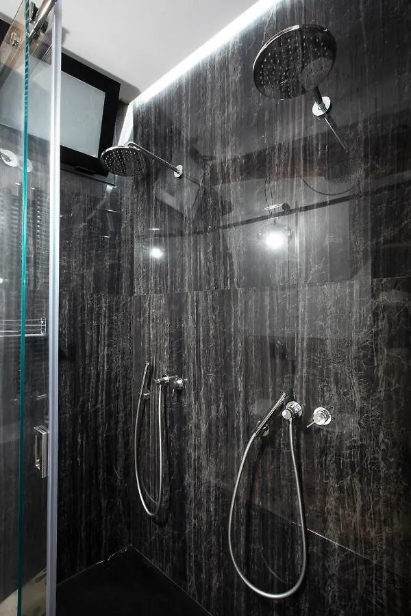 Life Class Apartment Riomaggiore